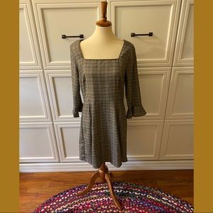 Square Neck 90’s Retro Dress